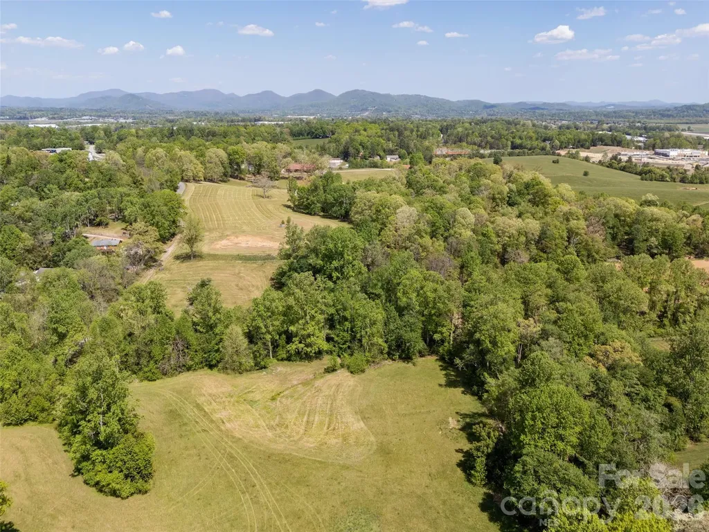 285 Mount Gilead Church Road Mills River NC 28759