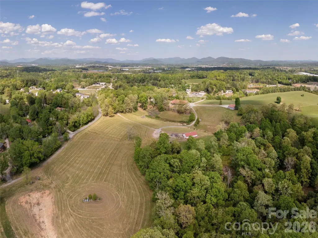 285 Mount Gilead Church Road Mills River NC 28759