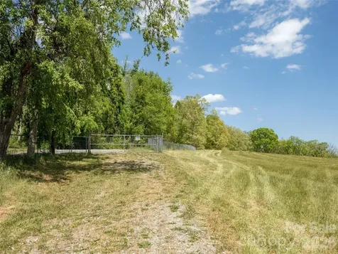 285 Mount Gilead Church Road Mills River NC 28759