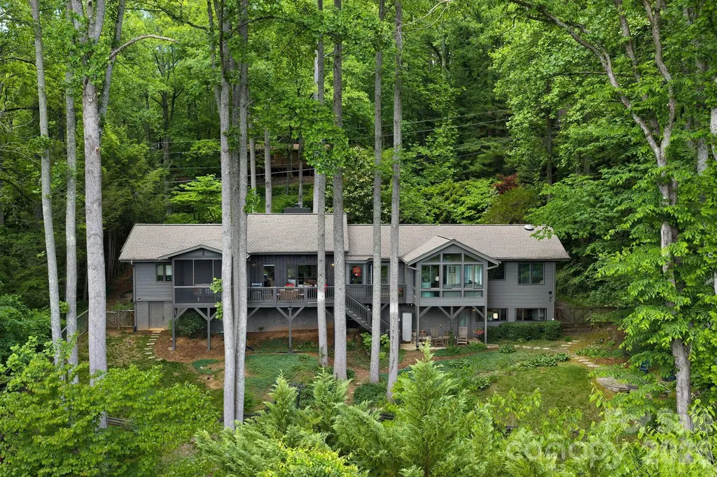 107 Buffalo Trail Asheville NC 28805
