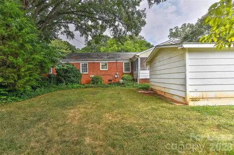 420 Seneca Place Charlotte NC 28210