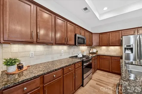 4430 Parkgate Drive Matthews NC 28105