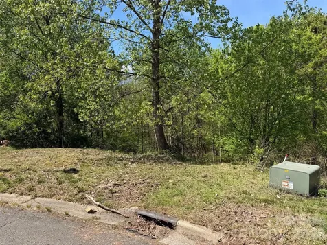 2000 Trowbridge Court Charlotte NC 28270