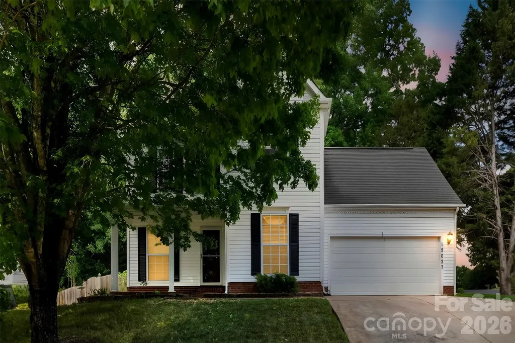 15027 Ashlight Drive Charlotte NC 28278