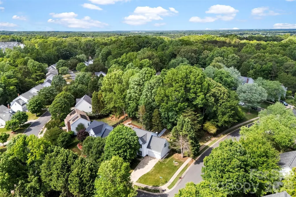 15027 Ashlight Drive Charlotte NC 28278