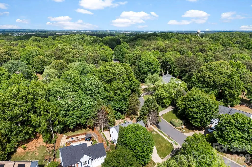15027 Ashlight Drive Charlotte NC 28278