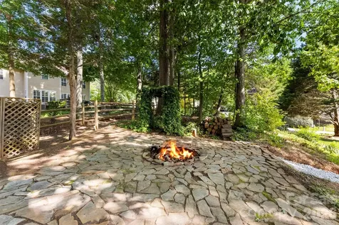 15027 Ashlight Drive Charlotte NC 28278