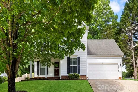 15027 Ashlight Drive Charlotte NC 28278