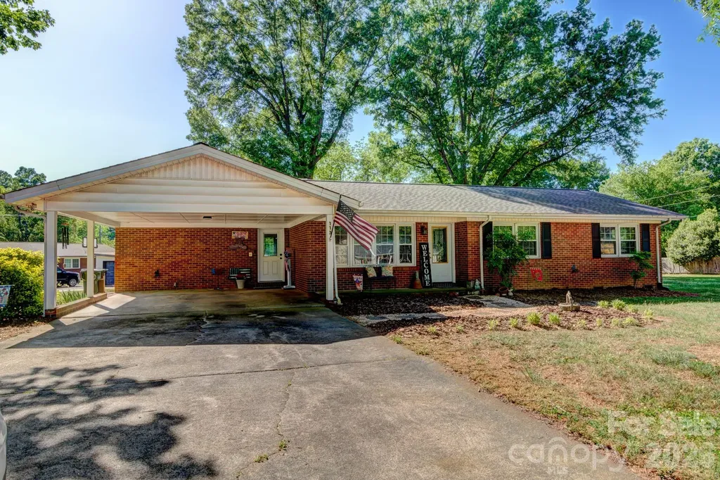113 Delview Drive Cherryville NC 28021