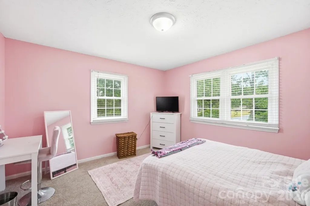 908 Forest Drive Marshville NC 28103