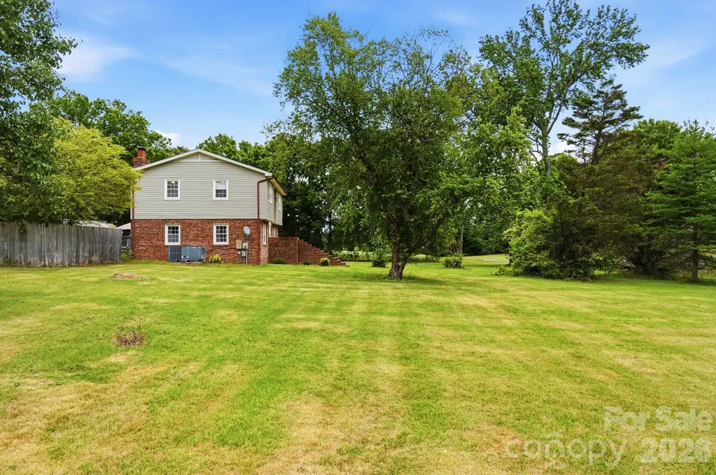 908 Forest Drive Marshville NC 28103