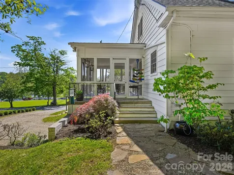 721 Golf Course Road Waynesville NC 28786