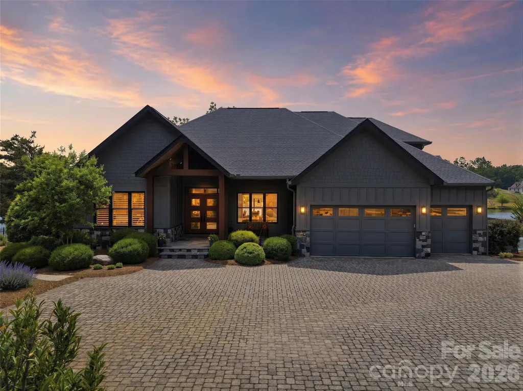 984 Mapleton Lane Columbus NC 28722