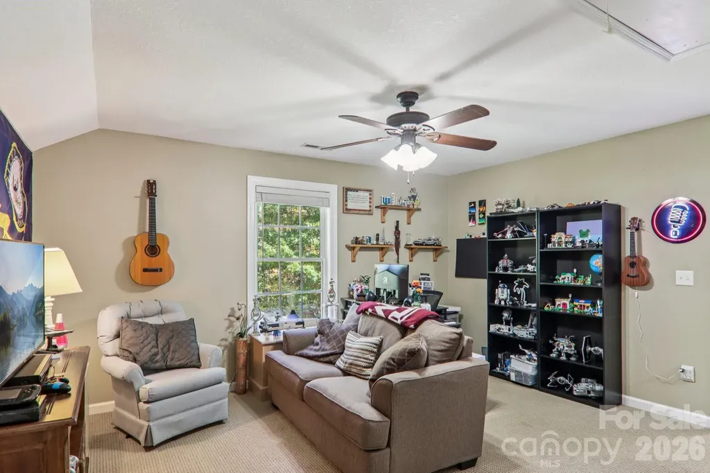 6 Wagon Trace Flat Rock NC 28731