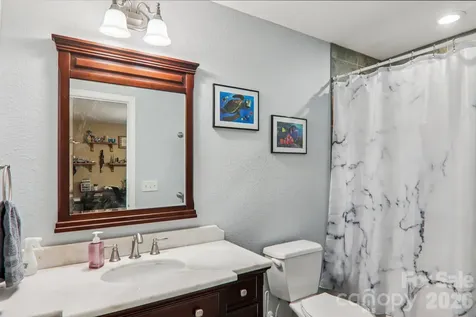 6 Wagon Trace Flat Rock NC 28731