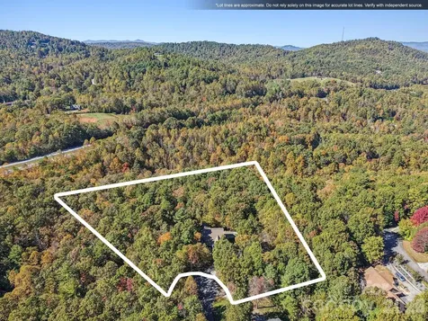 6 Wagon Trace Flat Rock NC 28731