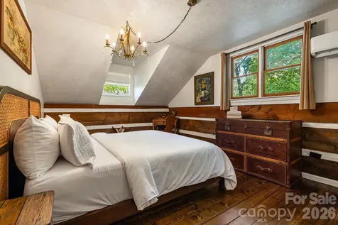 155 Spivey Mountain Road Asheville NC 28806