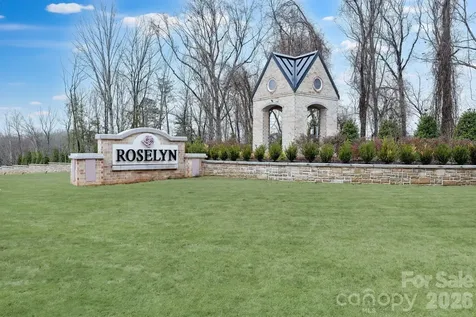 4290 Camden Glen Road Lancaster SC 29720