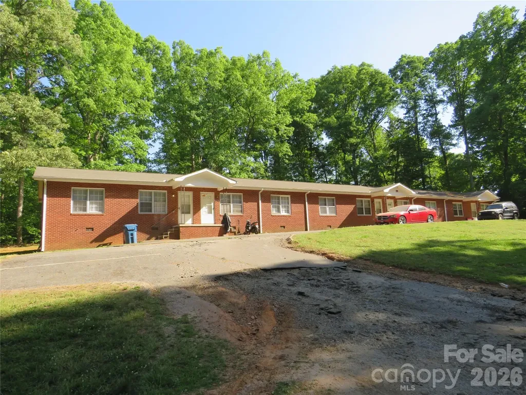 144 Nottingham Drive Forest City NC 28043