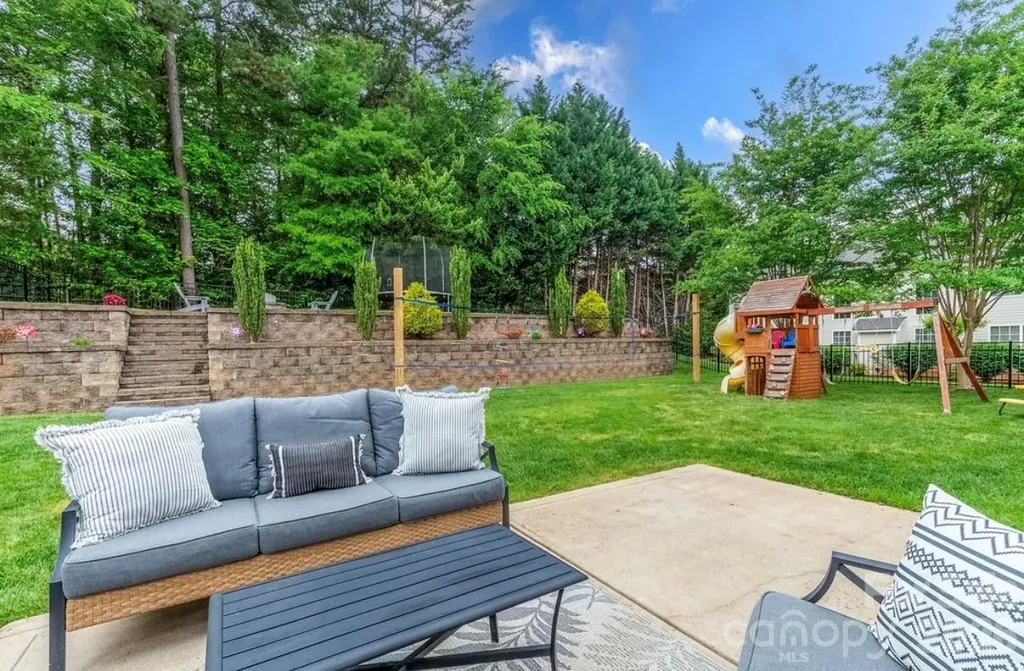 16027 Grafham Circle Huntersville NC 28078