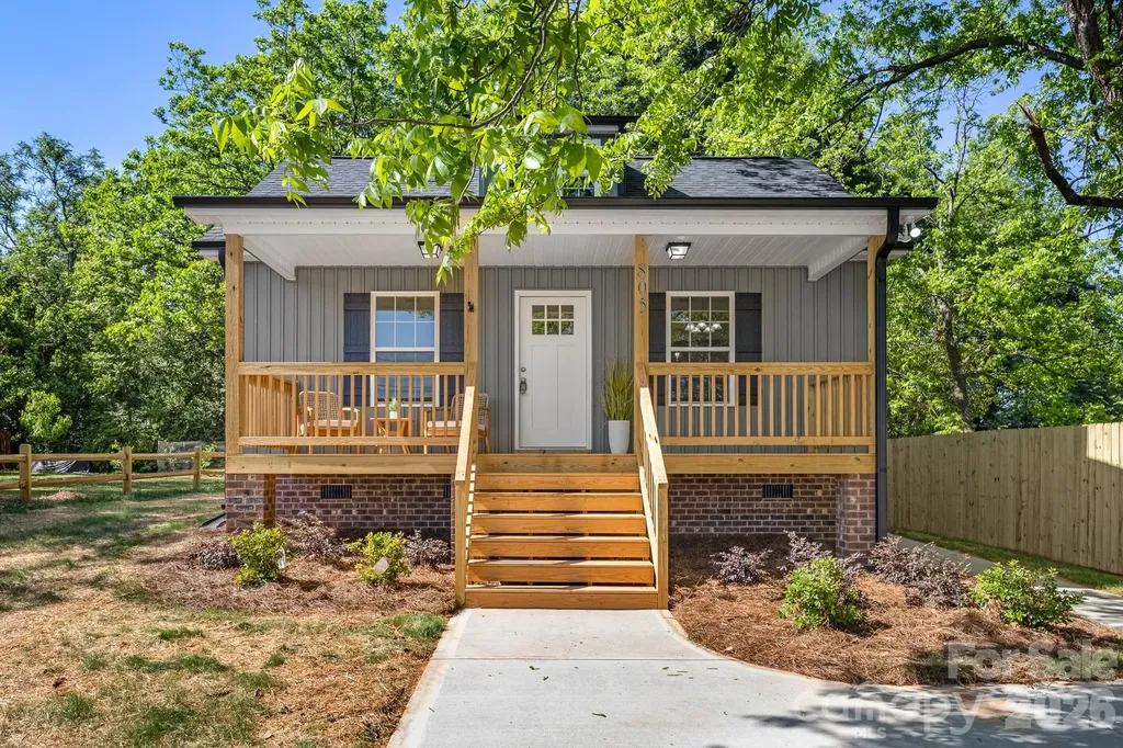 805 Hunter Street York SC 29745