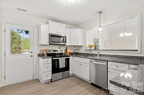 805 Hunter Street York SC 29745