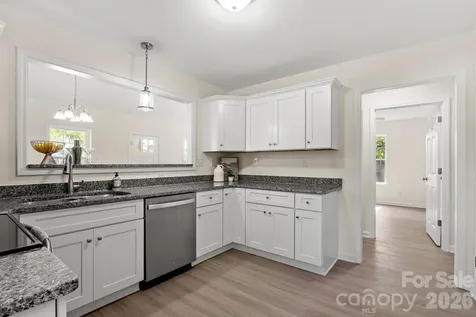 805 Hunter Street York SC 29745