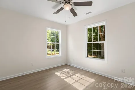 805 Hunter Street York SC 29745