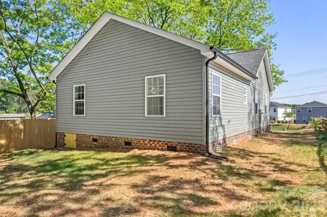 805 Hunter Street York SC 29745