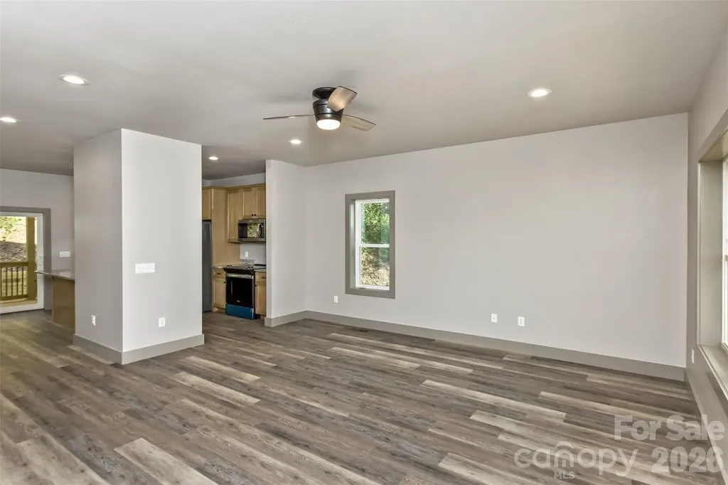 113 Caledonia Road Asheville NC 28803