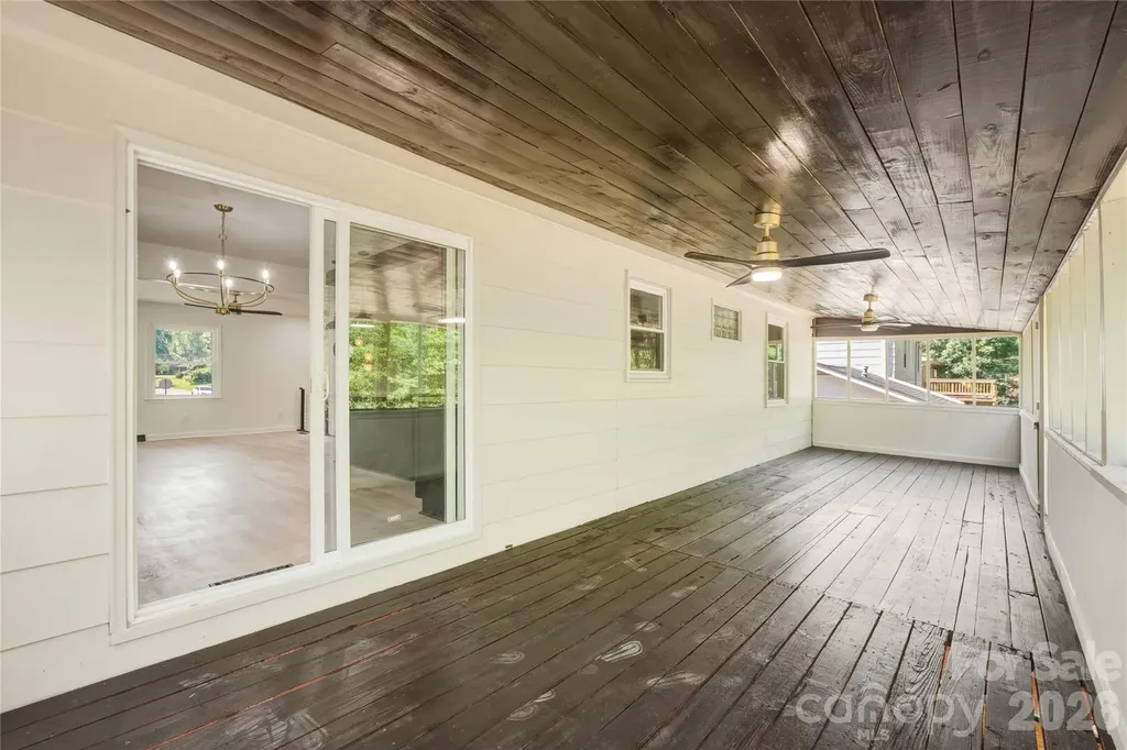 5701 Ilford Street Charlotte NC 28215