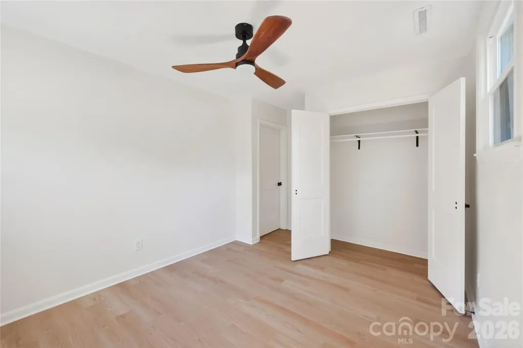 5701 Ilford Street Charlotte NC 28215