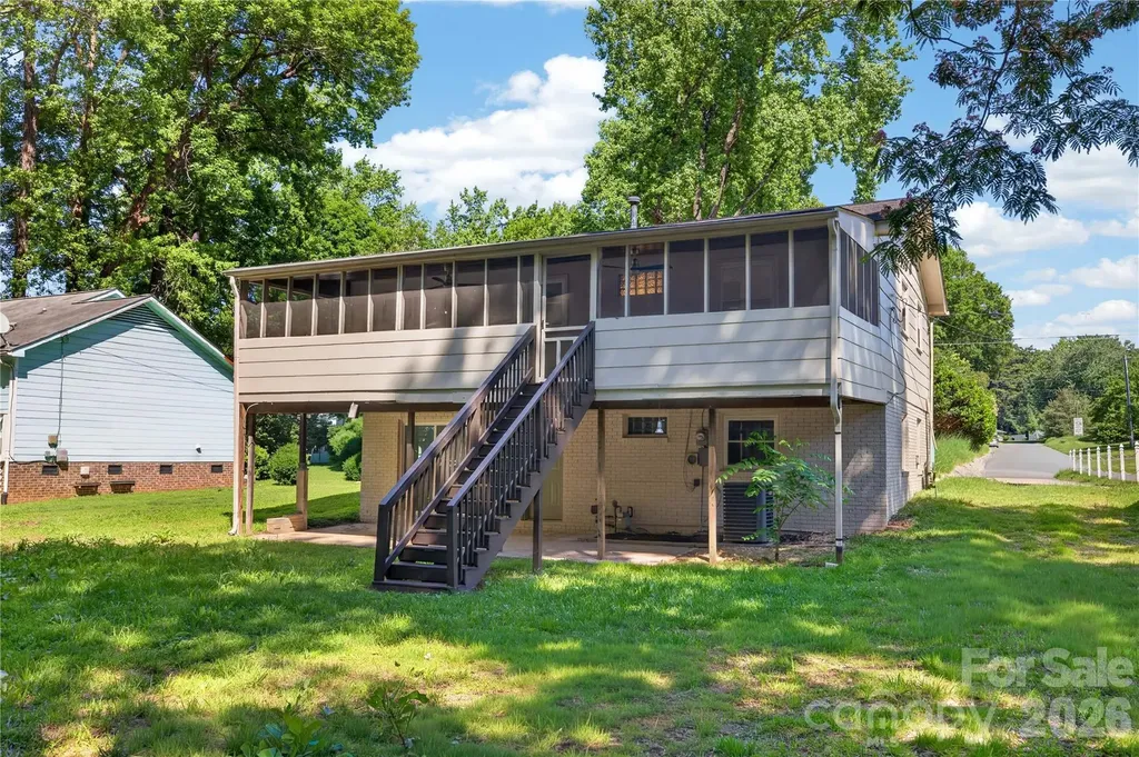 5701 Ilford Street Charlotte NC 28215