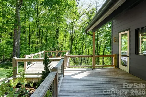 77 Mcintyre Drive Asheville NC 28803