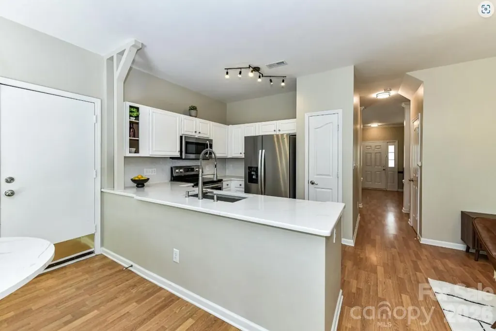 11712 Hawick Valley Lane Charlotte NC 28277