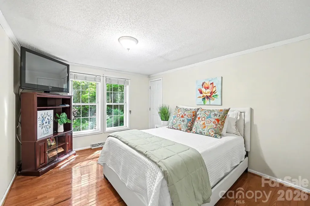 10112 Idlewild Road Matthews NC 28105