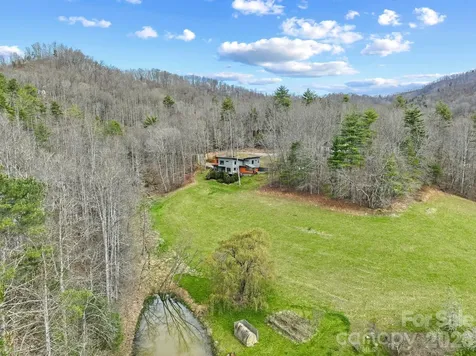 404 Amanda Drive Mars Hill NC 28754