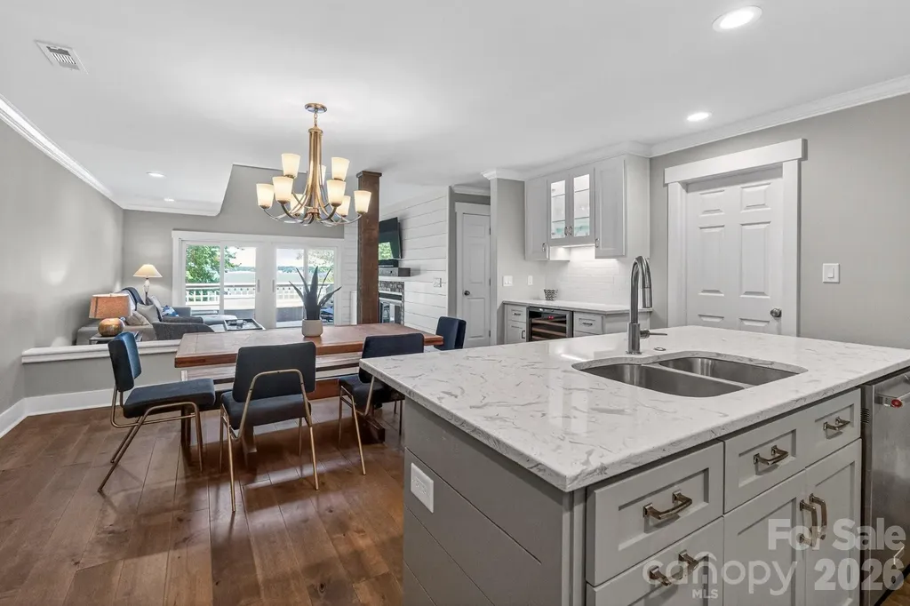 605 Portside Drive Davidson NC 28036