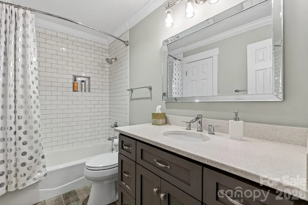 605 Portside Drive Davidson NC 28036