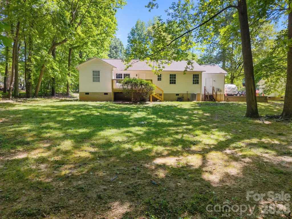 125 Mills Forest Lane Mooresville NC 28117