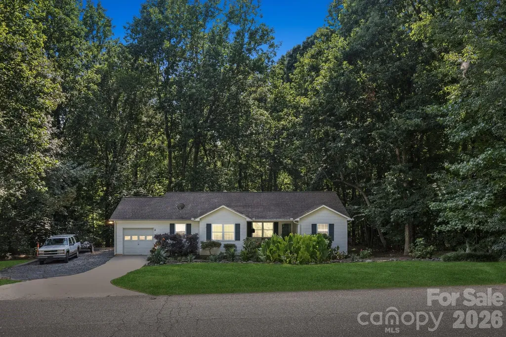 125 Mills Forest Lane Mooresville NC 28117