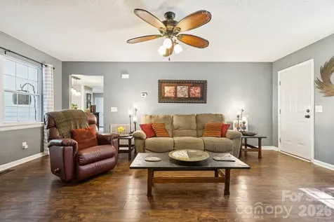 125 Mills Forest Lane Mooresville NC 28117