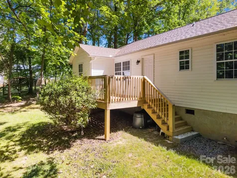 125 Mills Forest Lane Mooresville NC 28117