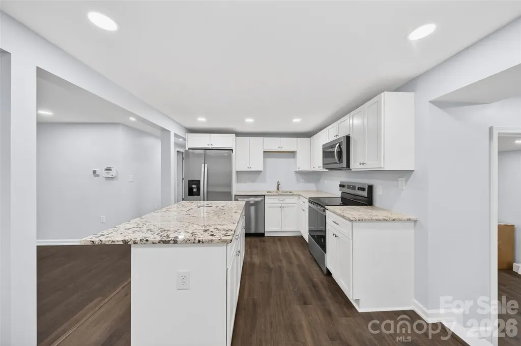 841 Mcarthur Avenue Charlotte NC 28206