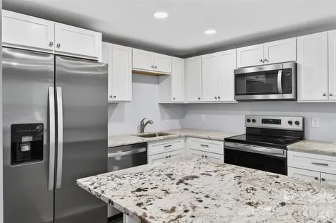 841 Mcarthur Avenue Charlotte NC 28206