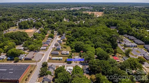 30 Selma Drive Mooresville NC 28115