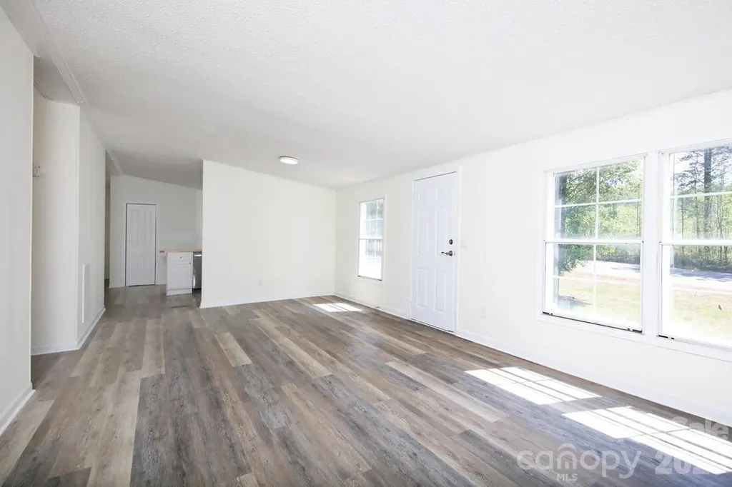 223 Ridge Creek Drive Troutman NC 28166