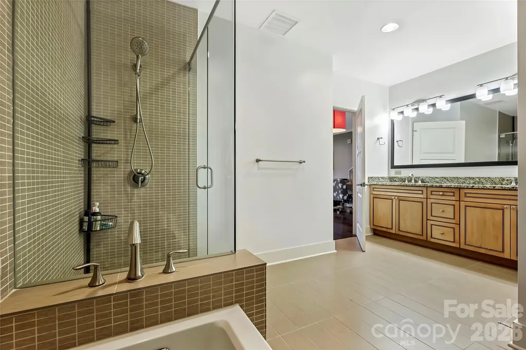 222 S Caldwell Street Charlotte NC 28202