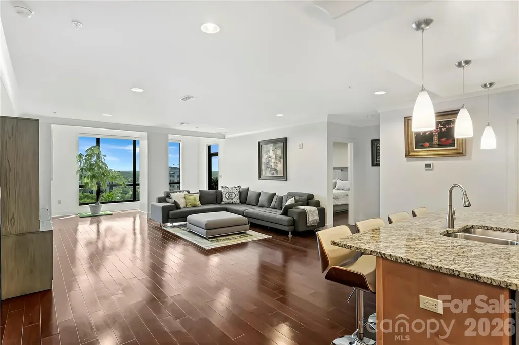 222 S Caldwell Street Charlotte NC 28202