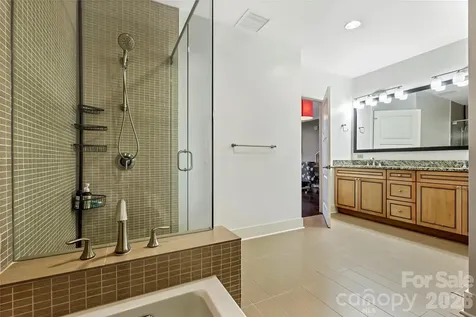 222 S Caldwell Street Charlotte NC 28202